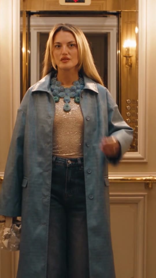 Golden Elevator — AI-generated inspirational film by NinaCore.AI